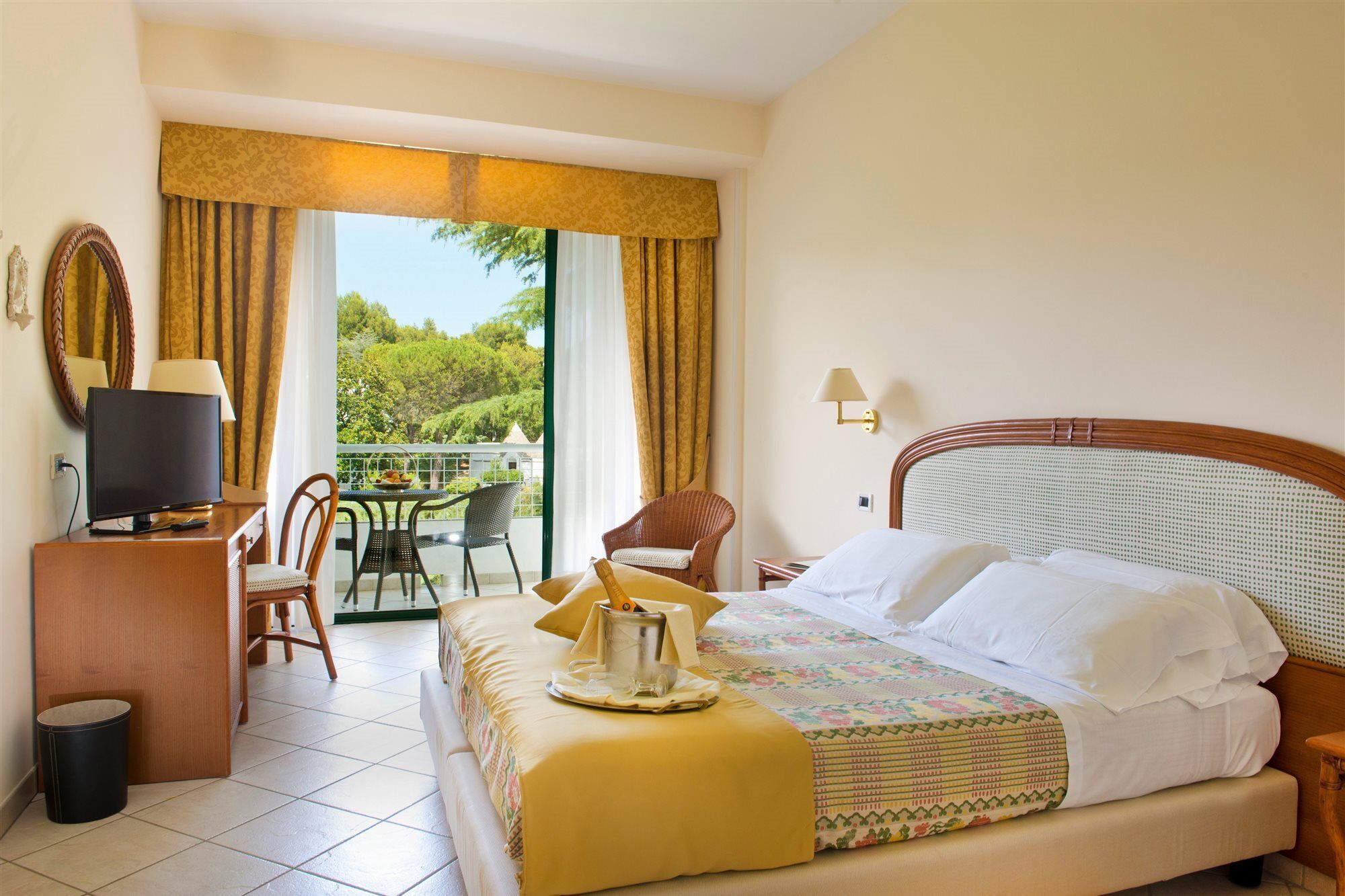 Sierra Silvana Hotel Selva Di Fasano